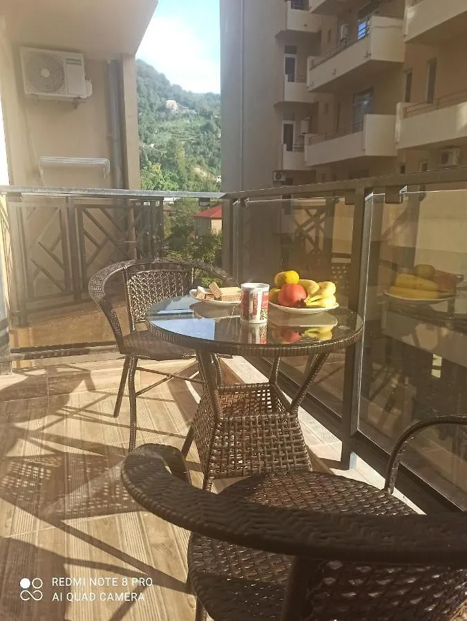 A Cozy Apartment Near The Sea Kvariati Georgia